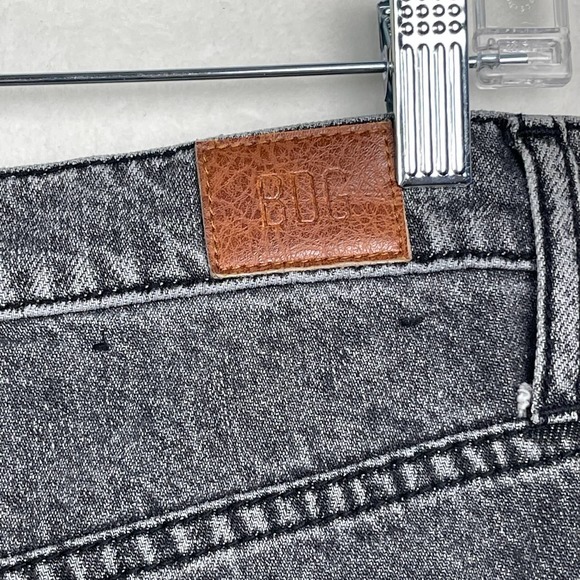 BDG Urban Outfitters Gray Wash Distressed Slim Straight Button Fly Jeans, SZ 30 - Picture 7 of 13